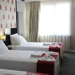 Era Palace Otel 3*