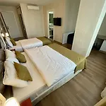 Era Palace Otel 3*