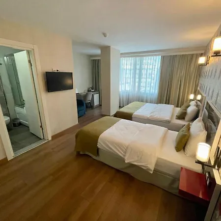 Era Palace 3*