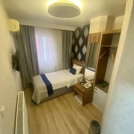 Era Palace Otel 2*